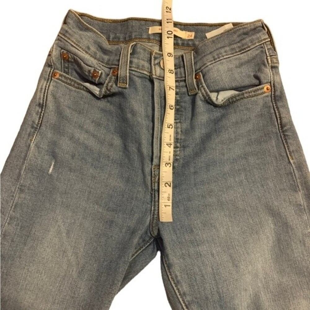 Levi's Wedgie Skinny Jeans Distressed Light Wash Size 24 - Picture 8 of 10